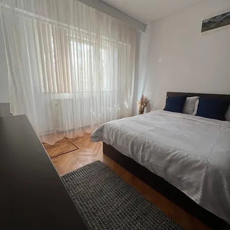 Apartment Urban Waves By The Sea